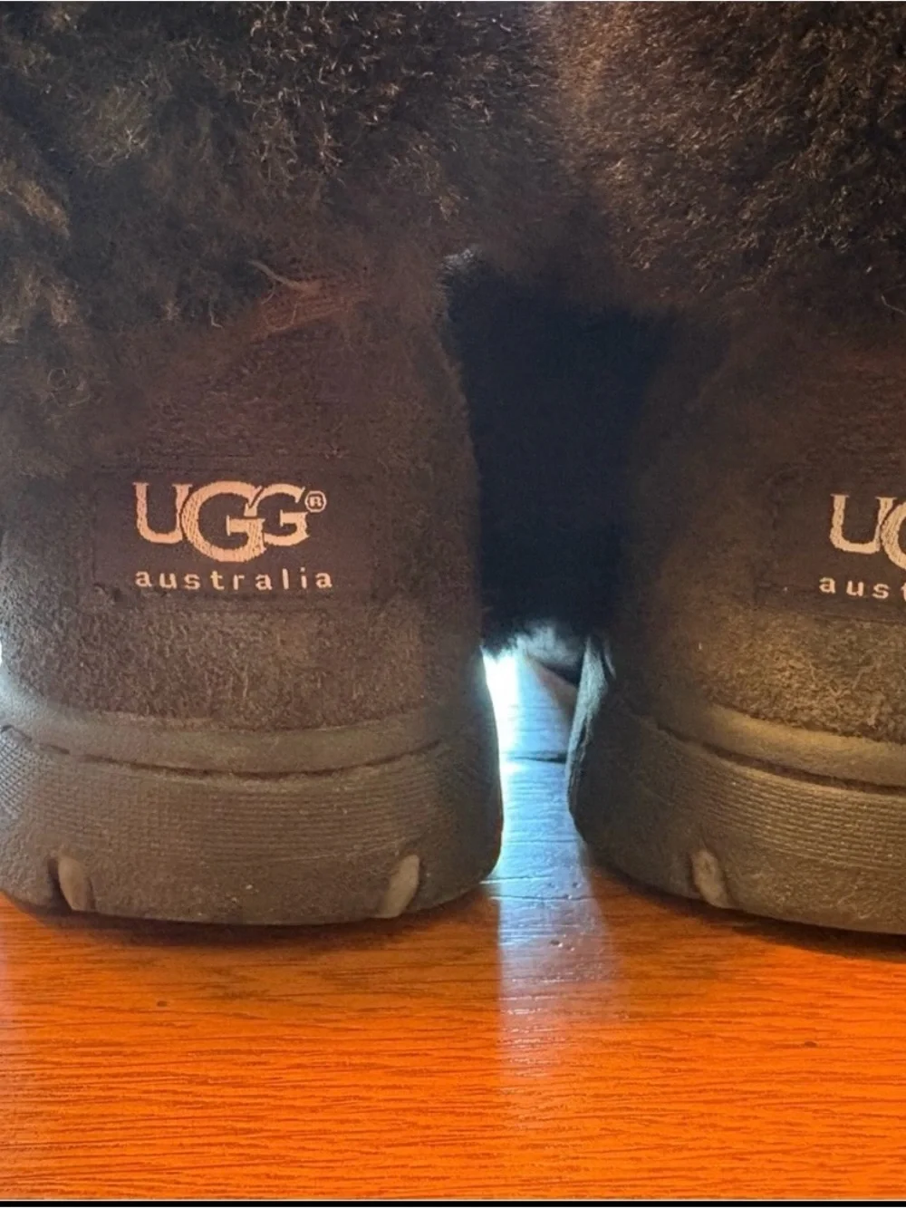 UGG Sundance Black 8m